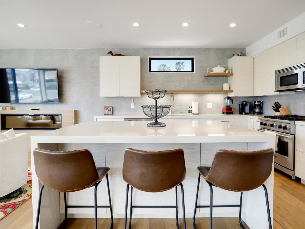 Luxury Dream - Massive Rooftop Patio, Zen Garden, Ac & Fast Wifi! Holiday home San Diego