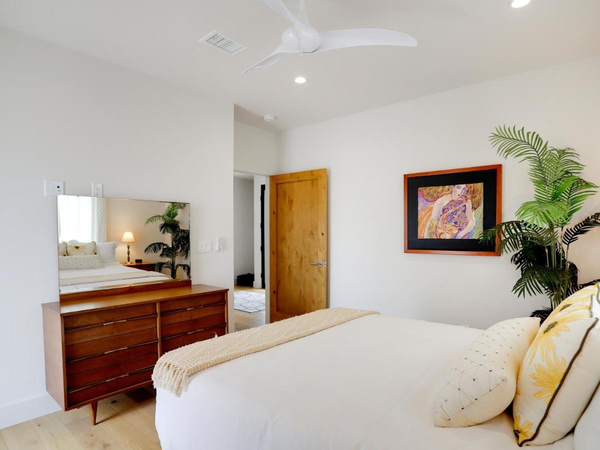 Luxury Dream - Massive Rooftop Patio, Zen Garden, Ac & Fast Wifi! Holiday home San Diego